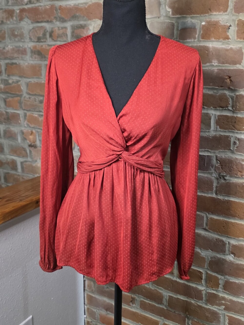 Pleione Red Twist-Waist V-Neck Long Sleeve Blouse